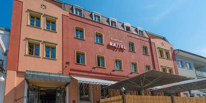 Hochzeit - Umgebung: in einer Stadt - Burgenland - Hotelansicht  - Hotel Raffel