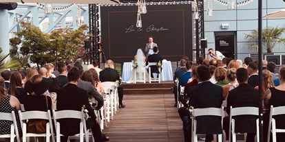 Hochzeit - Trauung im Freien - Berlin-Stadt - ALICE Rooftop & Garden Berlin