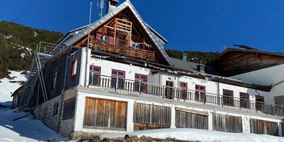 Hochzeit - Umgebung: in den Bergen - Bad Ischl - Die Gjaid-Alm im Winter - Gjaid Alm am Krippenstein 