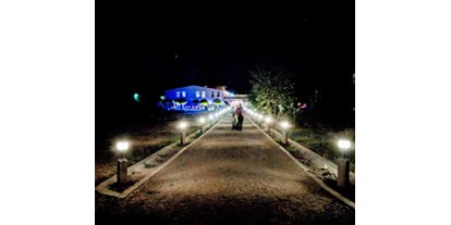 Hochzeit - Umgebung: im Park - Hessen - Garten bei Nacht - Alte Kaserne