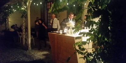 Hochzeit - Geeignet für: Vernissage oder Empfang - Graubünden - Bar auf der Schlossterrasse - Event Schloss Reichenau