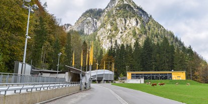 Hochzeit - Umgebung: am Land - Bayern - Eisarena Königssee