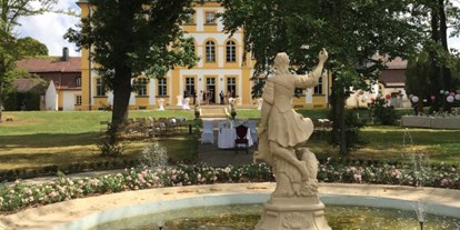 Hochzeit - Art der Location: im Freien - Bayern - Schloss Jägersburg GmbH & Co. KG