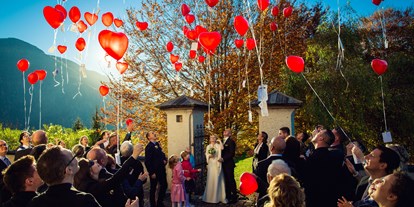 Hochzeit - Festzelt - Feiern im romantischen Schlosspark - Naturhotel Schloss Kassegg