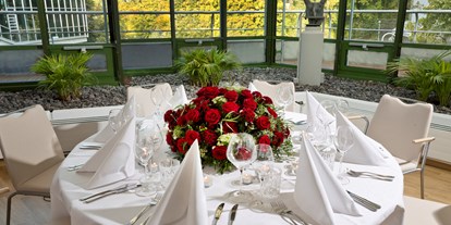 Hochzeit - Hochzeits-Stil: Modern - Herne - Panoramarestaurant in der Stadthalle Hagen | Tischdekoration nach Ihren Wünschen - Panoramarestaurant in der Stadthalle Hagen