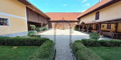 Hochzeit - Art der Location: Bauernhof/Landhaus - Zell am Pettenfirst - Buchberger Güt'l