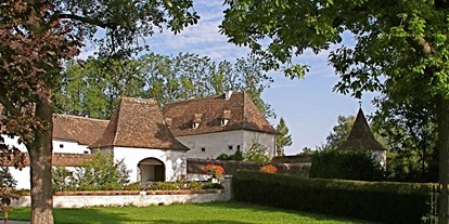 Hochzeit - Umgebung: im Park - Grafenegg - Wasserschloss Totzenbach