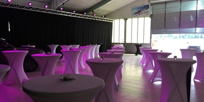 Hochzeit - Geeignet für: Firmenweihnachtsfeier - Friedrichshafen - Hangar B2