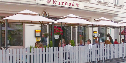 Hochzeit - Art der Location: Gasthaus - Wien Simmering - Kardos Terrasse bis zu 16 Sitzplätze - Restaurant Kardos K.u.K. Spezialitäten
