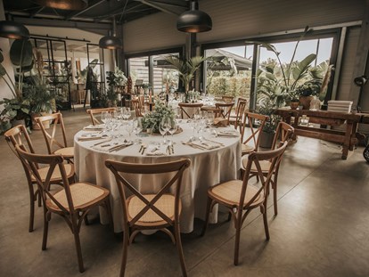 Hochzeit - Festzelt - Elliots Cafe's Gartenhaus 