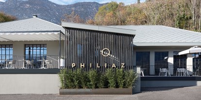 Hochzeit - Parkplatz: kostenlos - Lana (Trentino-Südtirol) - PHILIAZ