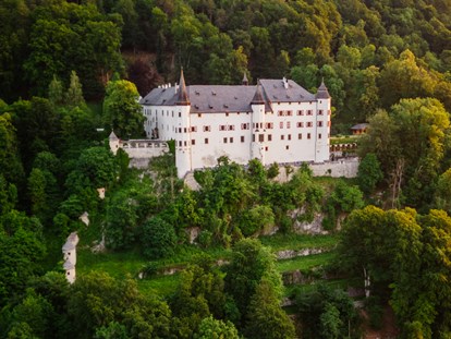 Hochzeit - Trauung im Freien - Gnadenwald - Schloss Tratzberg