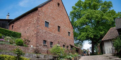 Hochzeit - Art der Location: ausgefallene Location - Franken - Holzmühle: BBQ-Biergarten + Mietlocation
