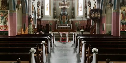 Hochzeit - Art der Location: privates Anwesen - Bad Waldsee - Neugotische Klosterkirche St. Michael - Kloster Bonlanden
