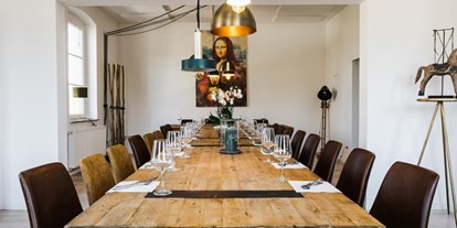 Hochzeit - Art der Location: Restaurant - Essen - Unser Clubraum. Platz für max. 32 Personen - Freya by Nöthel