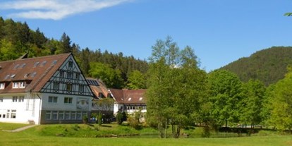Hochzeit - Hochzeitsessen: À la carte - Pfalz - IN DER NATUR - DIE HEILSBACH IN 66996 SCHÖNAU / PFALZ - HOCHZEITSLOCATION