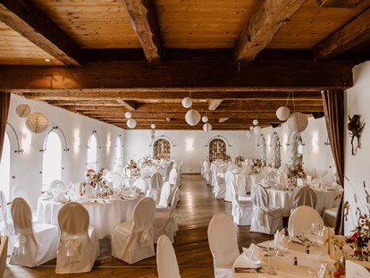 Hochzeit - Hochzeitsessen: Catering - Laßnitzhöhe - Endlich hinsetzen - Lässerhof