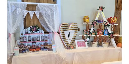 Hochzeit - Hochzeits-Stil: Boho-Glam - Bezirk Imst - Milser Stadl, Candy-Bar - Trofana Tyrol
