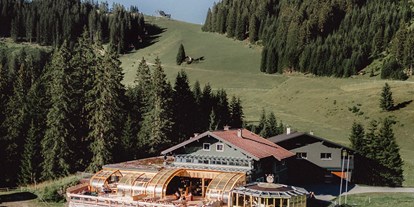 Hochzeit - Umgebung: am Land - Österreich - Die Hochzeitslocation "Das VIEW" liegt mitten in der Tiroler Bergwelt. - Das View - the Pop-Up
