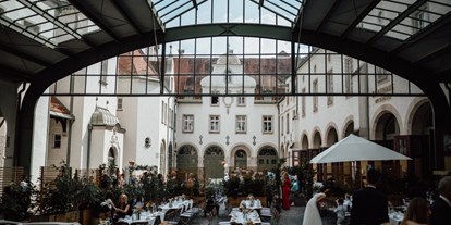 Hochzeit - Art der Location: im Freien - Kelheim - Brauhaus am Schloss