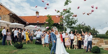 Hochzeit - Umgebung: im Park - Österreich - Garten der Geheimnisse