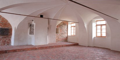 Hochzeit - Art der Location: Schloss - Kärnten - Alte Meierei Bleiburg I Sterngewölbe Rückseite - ALTE MEIEREI BLEIBURG