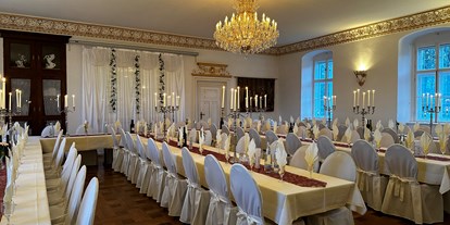 Hochzeit - Winterhochzeit - Brandenburg Süd - Schloss Grochwitz