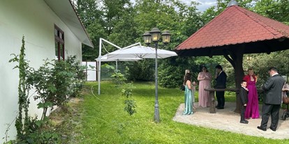 Hochzeit - Hochzeits-Stil: Vintage - Biblis - Außenbereich der "Kutscher Remise" - Jägerhof Biblis