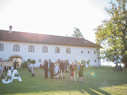 Hochzeit - Art der Location: Schloss - Ohlsdorf - Heiraten auf dem Hof Groß Höllnberg in Oberösterreich. - Hof Groß Höllnberg