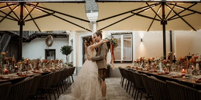 Hochzeit - Hochzeitsessen: Buffet - Kapfenberg - © lisaandandreas_photography  - Der Schrenk