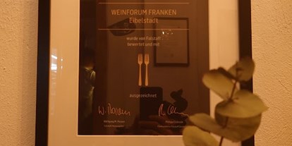 Hochzeit - nächstes Hotel - Franken - Eine der Auszeichnungen des Hauses - Altstadthotel Weinforum Franken