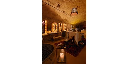 Hochzeit - nächstes Hotel - Franken - der romantsche Gewölbekeller auch für Dinner4two - Altstadthotel Weinforum Franken