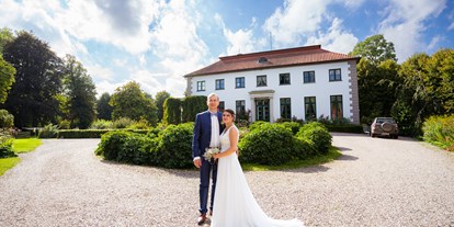 Hochzeit - Umgebung: mit Seeblick - Schleswig-Holstein - Herrenhaus Gut Petersdorf - Gut Petersdorf