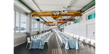 Hochzeit - Hochzeits-Stil: Modern - Rheinfelden (Landkreis Lörrach) - Maracana - Eventlocation Stiftung Brasilea