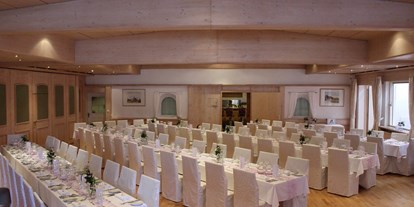 Hochzeit - interne Bewirtung - Hard - Saal mit Hussen - Hotel Krone