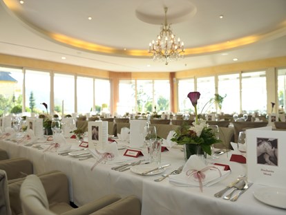 Hochzeit - Trauung im Freien - Wernberg - Unser Panorama-Seerestaurant  - Werzers Hotel Resort Pörtschach