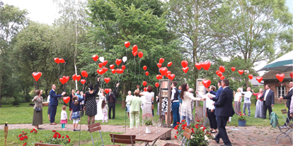 Hochzeit - Hunde erlaubt - Nossentiner Hütte - zur Hochzeit Ballons steigen lassen - Bolter Mühle