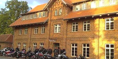 Hochzeit - Art der Location: im Freien - Vorpommern - die Motorradfreunde zu Gast - Bolter Mühle