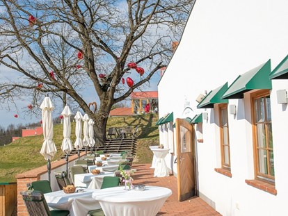 Hochzeit - Geeignet für: Eventlocation - Burgau (Burgau) - Weingartenrestaurant - Terrasse - Das Eisenberg