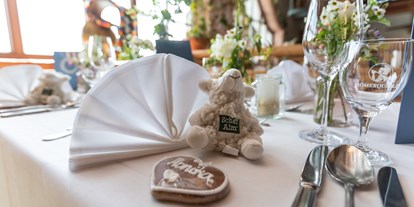 Hochzeit - Trauung im Freien - Altaussee - die "Galerie" - die ideale Räumlichkeit für Hochzeitsfeiern bis zu 120 Gäste - Schafalm Planai