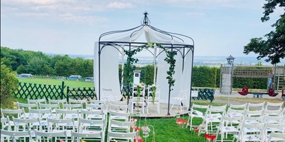 Hochzeit - Umgebung: am Land - Eisenstadt - Pavillon des Richardhofs Gumpoldskirchen in Niederösterreich - Richardhof Gumpoldskirchen