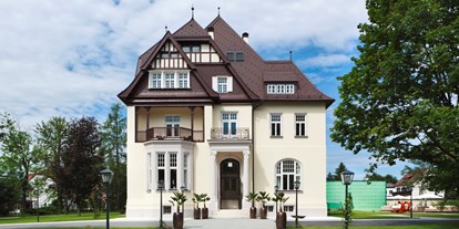 Hochzeit - Art der Location: im Freien - Steiermark - Hotel Steirerschlössl - Außenansicht - Hotel Steirerschlössl
