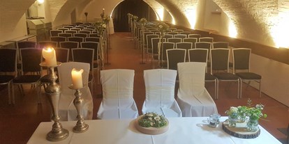 Hochzeit - Art der Location: Schloss - Oststeiermark - Festliche Trauung im Kastell Stegersbach - Kastell Stegersbach