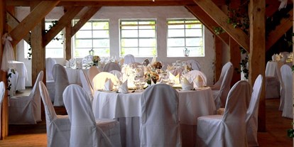 Hochzeit - Hunde erlaubt - Nossentiner Hütte - Heiraten im Gutshof Woldzegarten.
Fotos © Gutshof Woldzegarten - Gutshof Woldzegarten