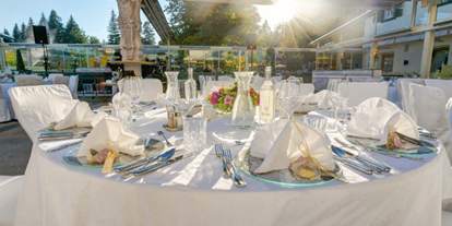 Hochzeit - Preisniveau: hochpreisig - Axams - Tisch Wintergarten - Alpenhotel Speckbacher Hof