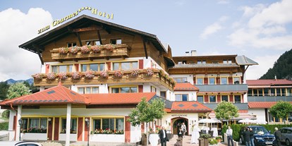 Hochzeit - Garten - Tiroler Oberland - Heiraten im Wellnesshotel ZUM GOURMET in Tirol.
Foto © formafoto.net - Aktivhotel ZUM GOURMET