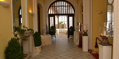 Hochzeit - Art der Location: Wintergarten - Österreich - Schloss Wolfsberg