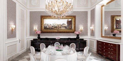 Hochzeit - Art der Location: Hotel - Wien Penzing - Salon Mayerling - Hotel Sacher Wien