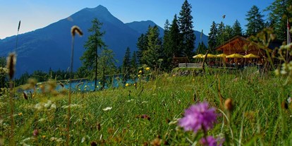 Hochzeit - Art der Location: Eventlocation - Lermoos - Heiraten inmitten der Tiroler Bergwelt auf der Gamsalm Ehrwald. - Gamsalm Ehrwald 