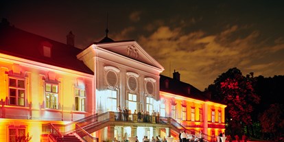 Hochzeit - Umgebung: in einer Stadt - Wien - Schloss Miller-Aichholz - Europahaus Wien